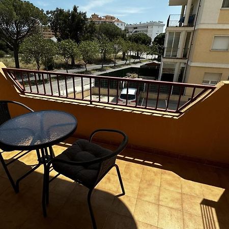 Apartamento De Playa En Santa Margarita. Roses Esterno foto