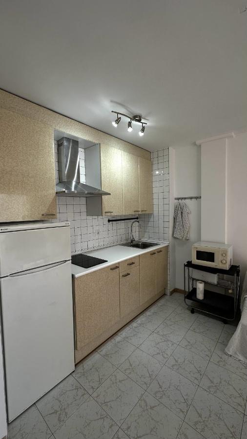 Apartamento De Playa En Santa Margarita. Roses Esterno foto